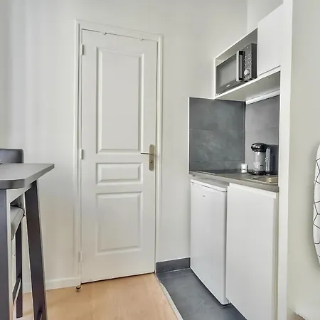 Apartment Cute Mezzanine In The Heart Of